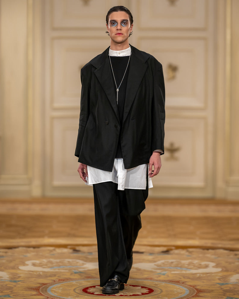 Debut in Paris Fashion Week 2025