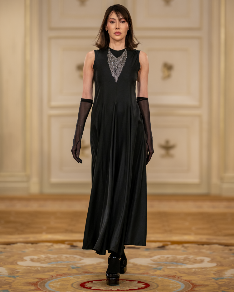 Back Open Silky Flare Dress | Tsuya